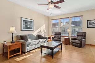 3740 Idlewild Ln, Naperville, IL 60564 - Photo 9