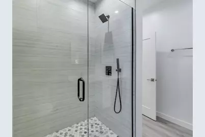 1721 W Arthur Avenue, Chicago, IL 60626 - Photo 9