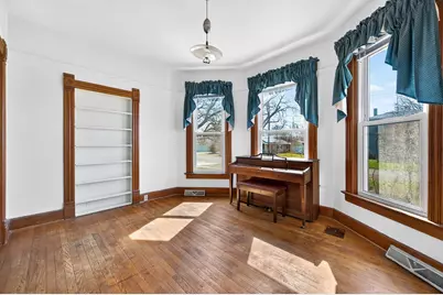 906 Peoria Street, Lincoln, IL 62656 - Photo 15