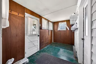 906 Peoria St, Lincoln, IL 62656 - Photo 29