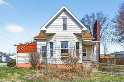 906 Peoria Street, Lincoln, IL 62656 - Photo 1