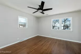 102 Grove Ave, Glen Ellyn, IL 60137 - Photo 11