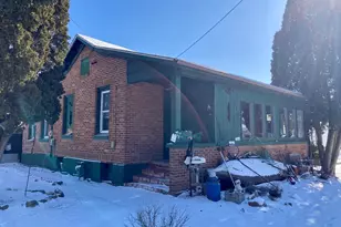 1956 La Salle St, Ottawa, IL 61350 - Photo 1
