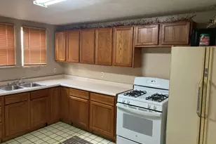 1956 La Salle St, Ottawa, IL 61350 - Photo 7