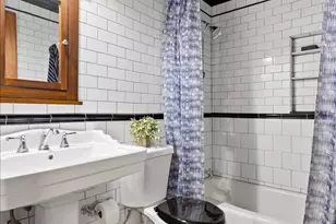 2733 N Hampden Ct, Chicago, IL 60614 - Photo 13