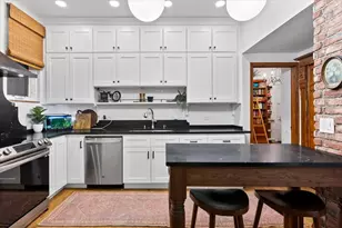 2733 N Hampden Ct, Chicago, IL 60614 - Photo 11