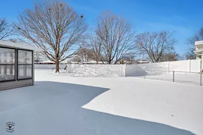 817 Stonewall Drive, Bourbonnais, IL 60914 - Photo 3