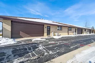 16135 Pine Dr, Tinley Park, IL 60477 - Photo 19