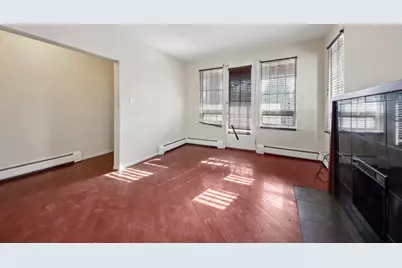 7424 S Calumet Avenue, Chicago, IL 60619 - Photo 3