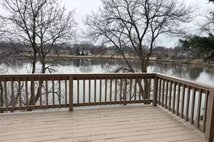 1250 S Falcon Dr, Palatine, IL 60067 - Photo 11