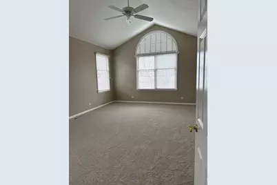 1250 S Falcon Drive, Palatine, IL 60067 - Photo 13