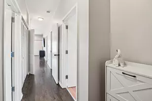 828 W 31st St, Chicago, IL 60608 - Photo 13