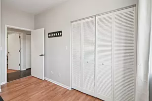 828 W 31st St, Chicago, IL 60608 - Photo 17