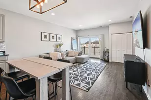 828 W 31st St, Chicago, IL 60608 - Photo 5