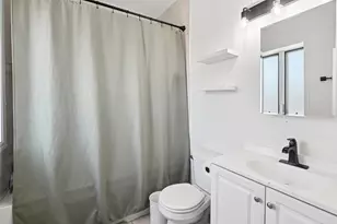 828 W 31st St, Chicago, IL 60608 - Photo 23