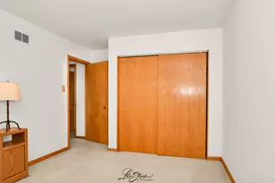 16617 Leslie Dr, Orland Hills, IL 60487 - Photo 13