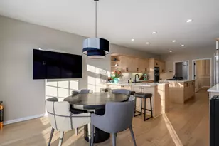 2535 Stonebridge Ln, Northbrook, IL 60062 - Photo 13