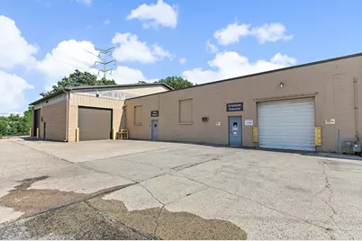 303 Elgin Avenue, Elgin, IL 60120 - Photo 5
