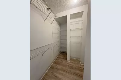 1122 N Clark Street #1702, Chicago, IL 60610 - Photo 9