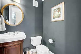 425 S Quincy Ave, Hinsdale, IL 60521 - Photo 19