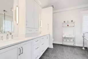 425 S Quincy Ave, Hinsdale, IL 60521 - Photo 21