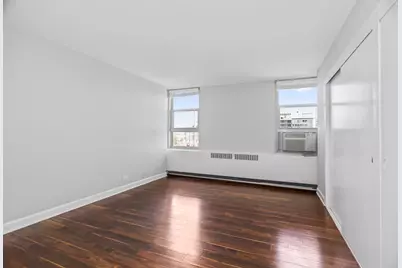 [Address not provided], Chicago, IL 60613 - Photo 11