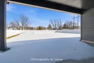 1356 Eagle Bluff Dr, Bourbonnais, IL 60914 - Photo 29