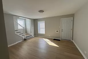 [Address not provided], Chicago, IL 60617 - Photo 9