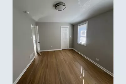 [Address not provided], Chicago, IL 60617 - Photo 3