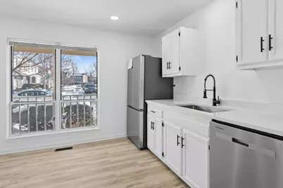 3S184 Birchwood Drive, Warrenville, IL 60555 - Photo 7