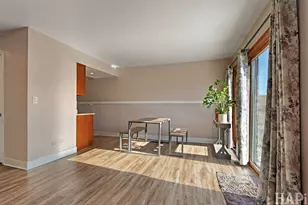 558 Chard Ct, Grayslake, IL 60030 - Photo 7