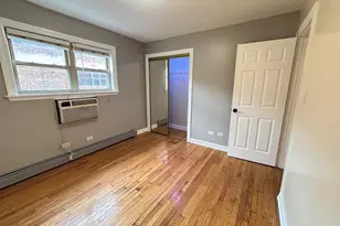 4342 N Kedvale Ave, Chicago, IL 60641 - Photo 7