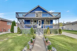 4617 Blanchan Ave, Brookfield, IL 60513 - Photo 1