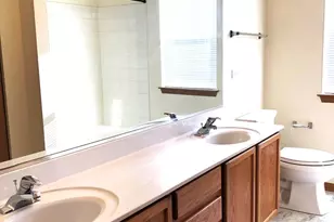 1860 Fescue Dr, Aurora, IL 60504 - Photo 13