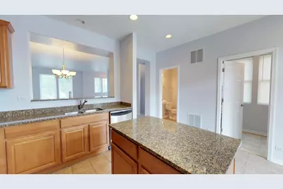 2102 S Crambourne Way, Arlington Heights, IL 60005 - Photo 17