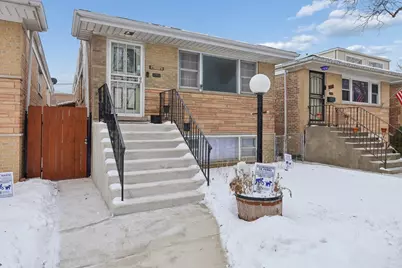 1711 W 43rd Street, Chicago, IL 60609 - Photo 1