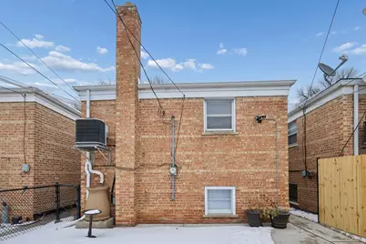 1711 W 43rd Street, Chicago, IL 60609 - Photo 23
