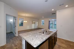 911 Darwin St, North Aurora, IL 60542 - Photo 7