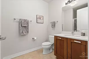 170 W Polk St, Chicago, IL 60605 - Photo 33