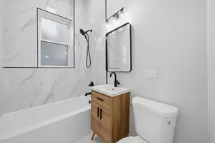 4209 W Wilcox St, Chicago, IL 60624 - Photo 9