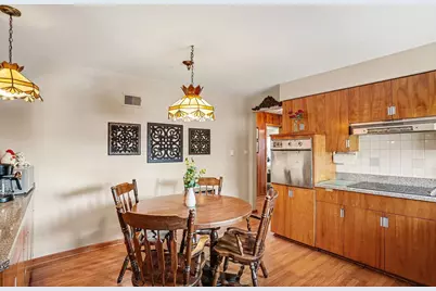 5501 W 102nd Street, Oak Lawn, IL 60453 - Photo 9