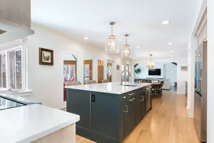 1415 Heatherton Dr, Naperville, IL 60563 - Photo 11