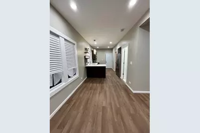 893 Greenbay Avenue, Calumet City, IL 60409 - Photo 7