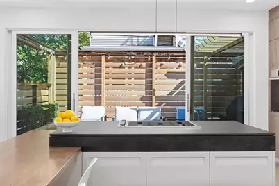 2659 N Magnolia Avenue, Chicago, IL 60614 - Photo 11