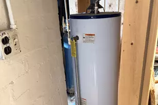 744 E Brooks St, Galesburg, IL 61401 - Photo 19