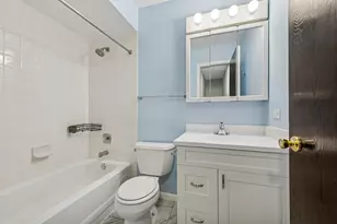 2019 N Ginger Creek Dr, Palatine, IL 60074 - Photo 11