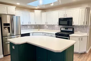 248 Fox Trail Dr, Bourbonnais, IL 60914 - Photo 9