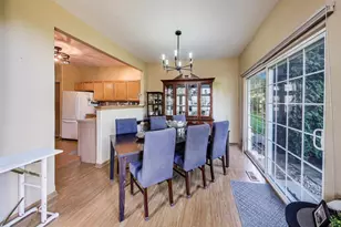 1086 Lily Field Ln, Bolingbrook, IL 60440 - Photo 7