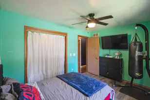 5444 10th Ave, Moline, IL 61265 - Photo 11