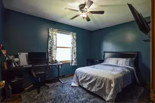5444 10th Ave, Moline, IL 61265 - Photo 9